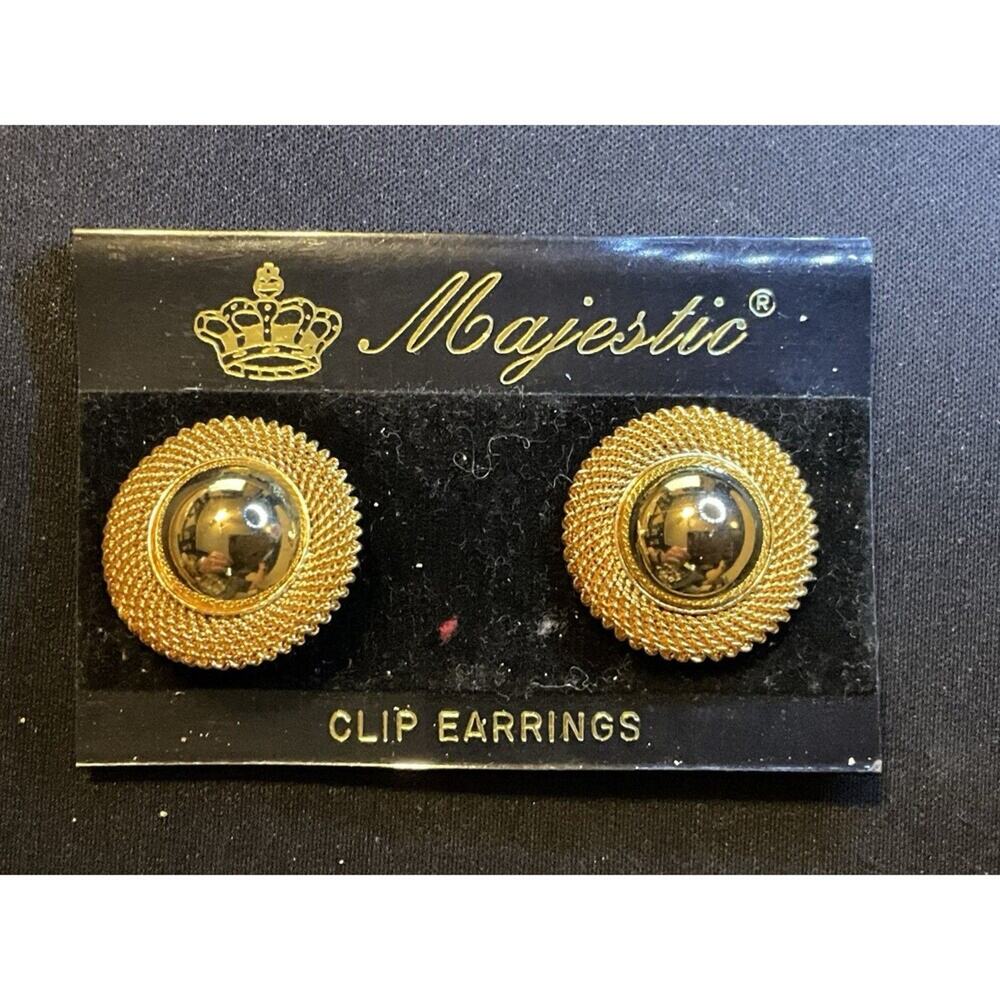 Vintage Majestic Gold Tone Round Domed Button Clip On Earrings